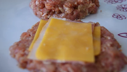 Domácí plněné burgery