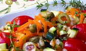 Kroupový salát se zeleninou