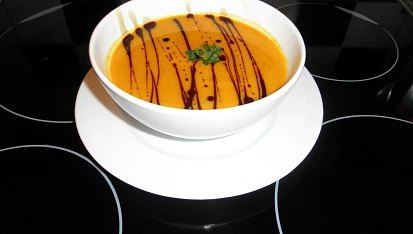 Kürbis Suppe (Hokaidová polévka)