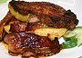 Kuřecí stehna s provensálským kořením a slaninou