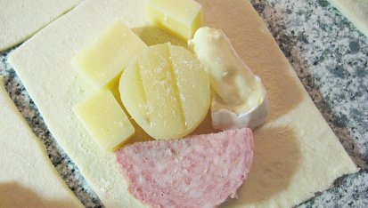 Listové taštičky se třemi druhy sýru