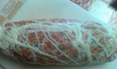 Mleté maso v tukové vepřové bláně (bránici, košilce, závoji, necu), v bláně