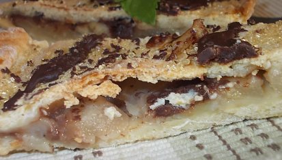Variace na  crostatu se skořicí a čokoládou