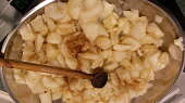 Variace na  crostatu se skořicí a čokoládou