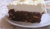 Nepečený sušenkový dort- La Vicenza (a dortík v řezu)