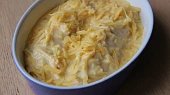 Palačinky s houbami zapečené s omáčkou Mornay ( Ficelle Picarde)