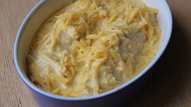 Palačinky s houbami zapečené s omáčkou Mornay ( Ficelle Picarde)