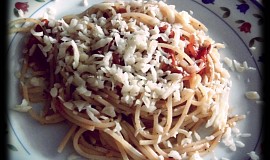 Rajčatová omáčka na špagety podle mě