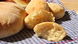 Plzeňské rozpeky, rozpíčky nebo vdolky (na sucho pečené i smažené)