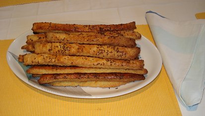 Slané tyčinky s tvarohem lístkové