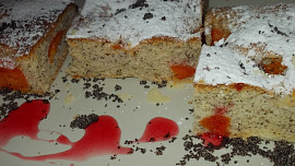 Šlehačkovo -  maková bublanina  s meruňkami