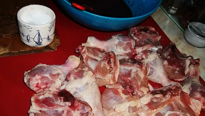 Stehýnka naostro podle Yanull, připravená  stehýnka...