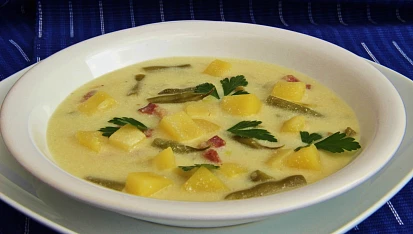 Vydatná fazolková polévka