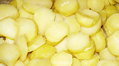 Zapečené brambory s cuketou