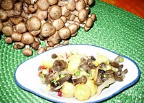 Bramborový salát s miniváclavkami