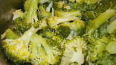 Brokolicové smaženky se sýrem