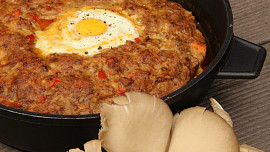 Hlíva zapečená v mletém mase