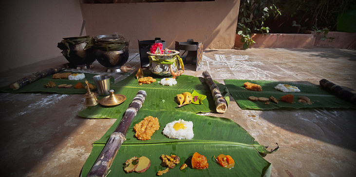 V jižní Indii se tradičně jídlo servíruje na babnánových listech