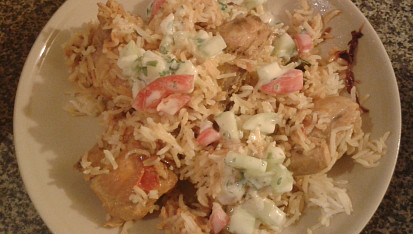 Indická kuchyně - Okurková raita český videorecept, Pákistánské biryani s okurkovou raitou