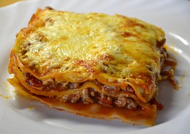 Lasagne zapečené s masem