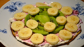 Lehká letní snídaně s příchutí banánu