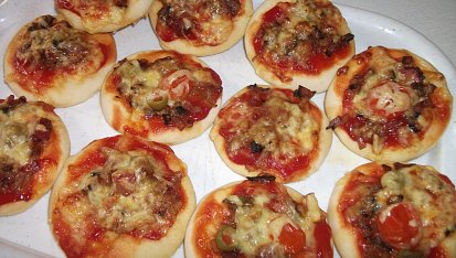 Minipizzy jedna radost, naše mini pizzi