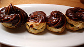 Profiteroles se šlehačkou aneb sladké bobečky mlsné rebečky