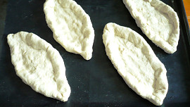 Rajčatovo - tykvové ( cuketové ) lodičky