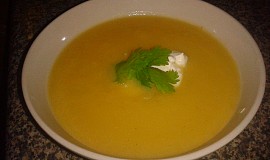Řecká kuchyně - Kolokythósoupa (dýňová polévka) český videorecept