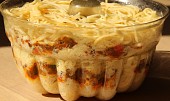 Špagetová bábovka s houbovou směsí