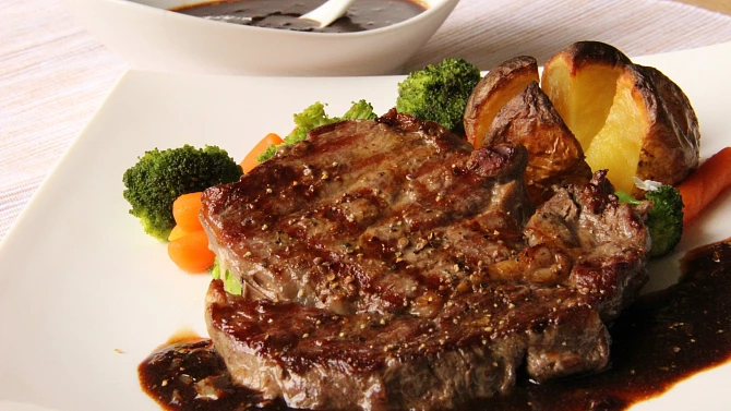 Steak s kávovou omáčkou ( Red - eye barbecue)
