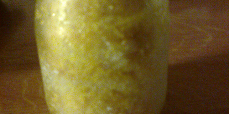 Strouhaná citrónová kůra