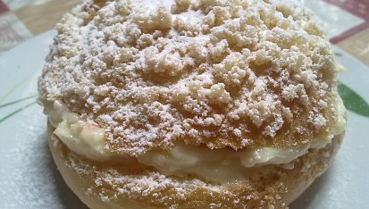 Tarte dimanche - nedělní koláč (pražský, pařížský), sypané cukrem,plněné krémem
