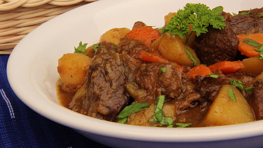 Zvěřinové Irish stew ( Irské dušené)