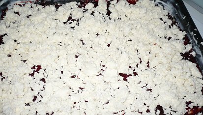 Babiččina buchta s kokosovou drobenkou