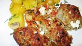 Balkánské mleté šišky s přílohou rajčat a žampionů, Balkánské mleté šišky...
