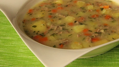Bramborová kuřecí polévka