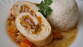 Drůbeží závitek se zeleninou