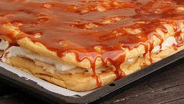 Karamelový větrník na plech