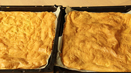 Karamelový větrník na plech