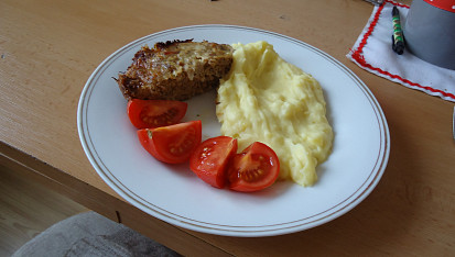 Kořeněné a  zapečené mleté maso, dnešní oběd