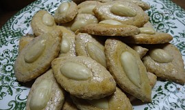 Kořeněné sušenky se skořicí a hřebíčkem