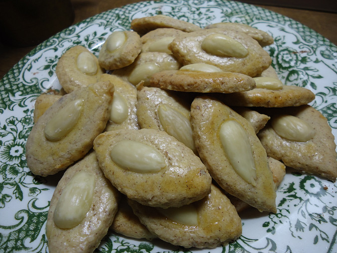 Kořeněné sušenky se skořicí a hřebíčkem