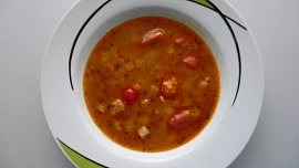 Krůtí polévka s rajčátky
