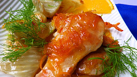 Kuřecí prsa s pečeným fenyklem a pomerančovou omáčkou