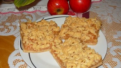 „Kytičkové “ jablečné řezy