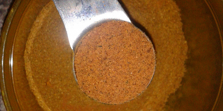 Marocká kuchyně - směs koření RAS AL HANOUT (6 lžiček mletého muškátovho oříšku)