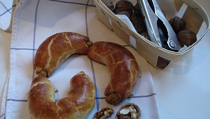 Bratislavské rohlíčky a vánoční záviny z jednoho těsta