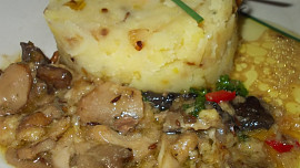 Šťouchané houbové brambory bez masa