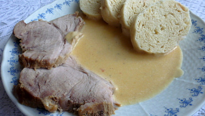 Vepřová plec na cibulkách
